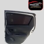 Toyota Vitz 3r (2012/2021) Retractable Car Curtains - Image 3